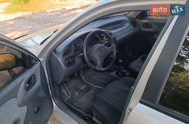 Седан Daewoo Lanos 2004 в 
