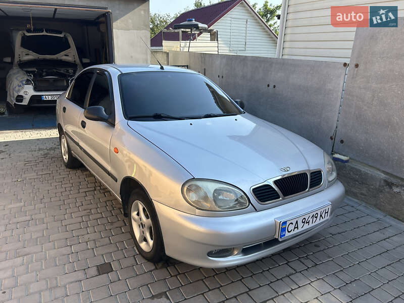 Седан Daewoo Lanos 2005 в Монастырище