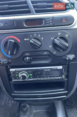Седан Daewoo Lanos 2004 в 