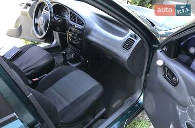 Седан Daewoo Lanos 2002 в 