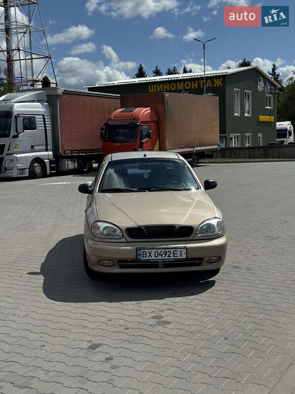 Седан Daewoo Lanos 2004 в Хмельницком