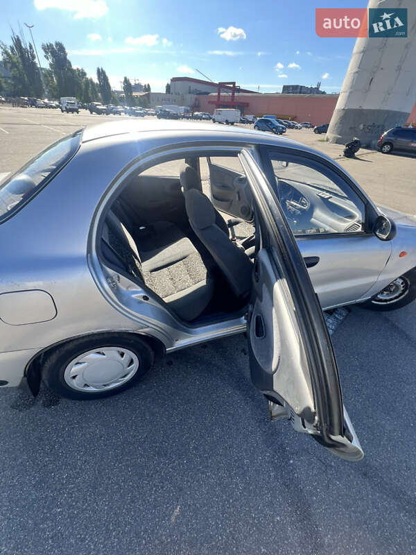 Седан Daewoo Lanos 2007 в Киеве