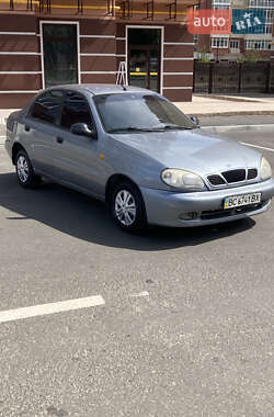Седан Daewoo Lanos 2009 в Умани