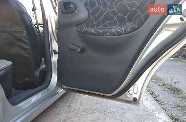 Седан Daewoo Lanos 2003 в Мукачево