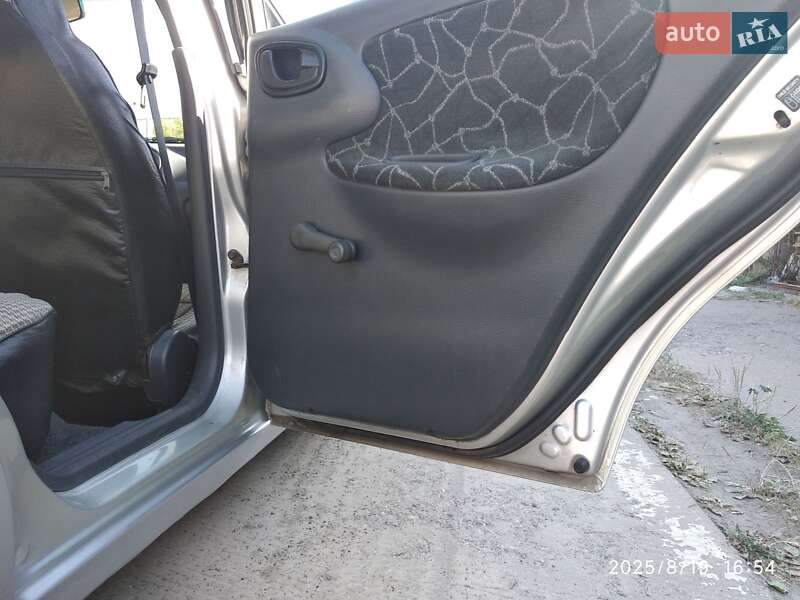 Седан Daewoo Lanos 2003 в Мукачево фото 27 Седан Daewoo Lanos 2003 в Мукачево