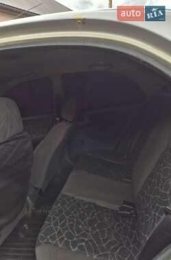 Седан Daewoo Lanos 2002 в 