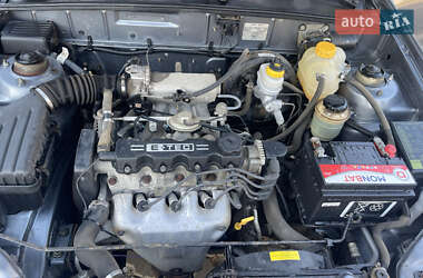 Седан Daewoo Lanos 2009 в 