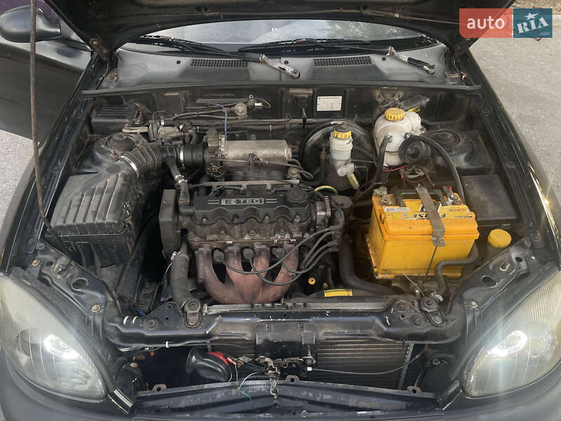 Седан Daewoo Lanos 2006 в Кропивницком