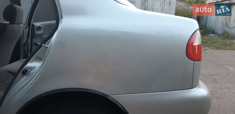 Седан Daewoo Lanos 2003 в Черкассах