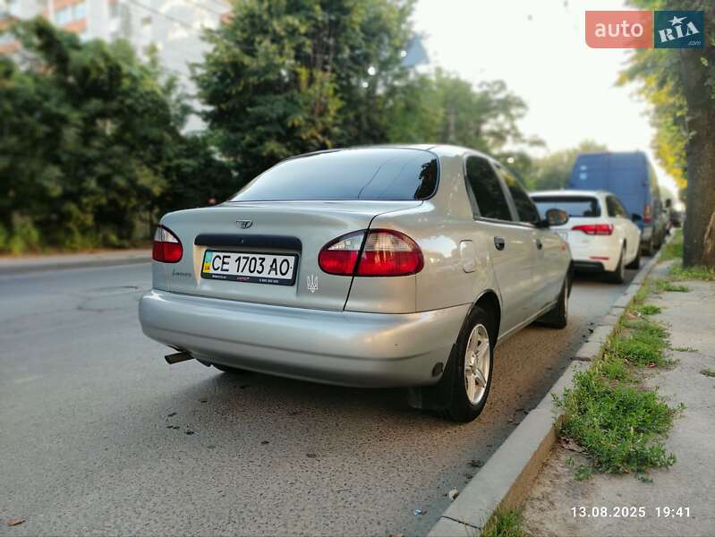 Седан Daewoo Lanos 2008 в Чернівцях