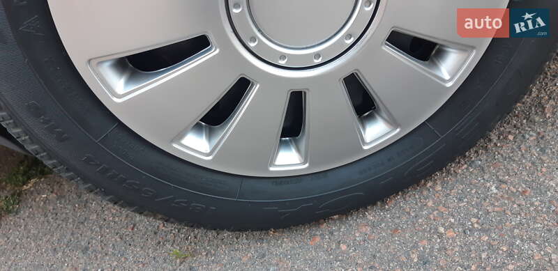 Седан Daewoo Lanos 2003 в Черкассах