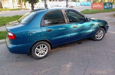 Седан Daewoo Lanos 2002 в 