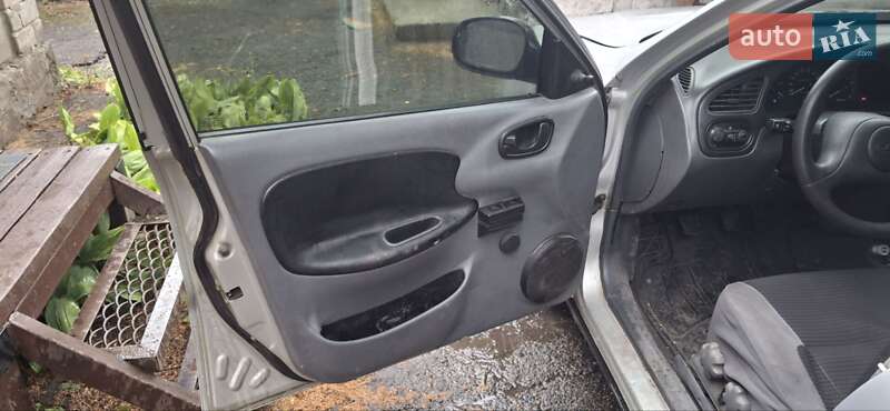 Седан Daewoo Lanos 2004 в Иларионовом фото 3 Седан Daewoo Lanos 2004 в Иларионовом