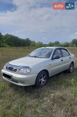 Седан Daewoo Lanos 2010 в Чугуєві