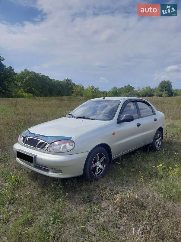 Седан Daewoo Lanos 2010 в 