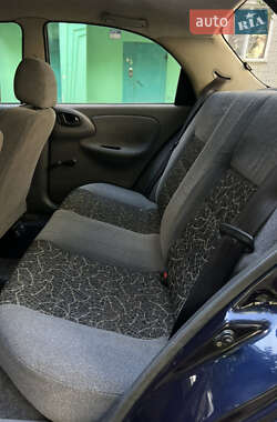 Седан Daewoo Lanos 2006 в 