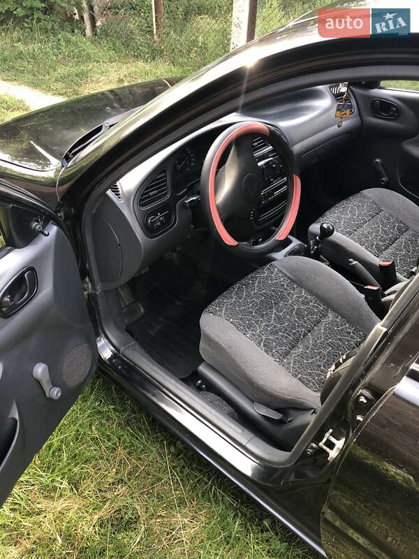 Седан Daewoo Lanos 2008 в Диканьке