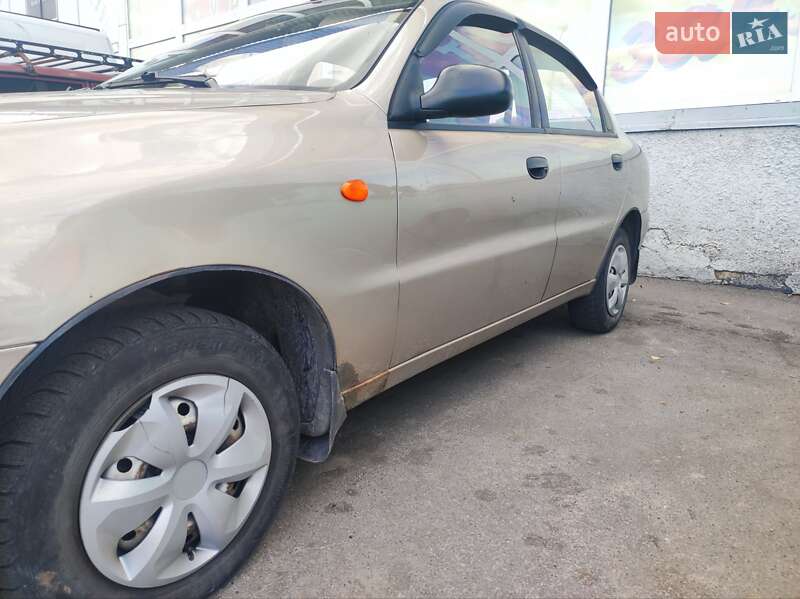Седан Daewoo Lanos 2008 в Днепре