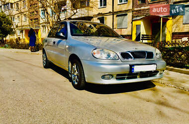 Седан Daewoo Lanos 2002 в Ивано-Франковске