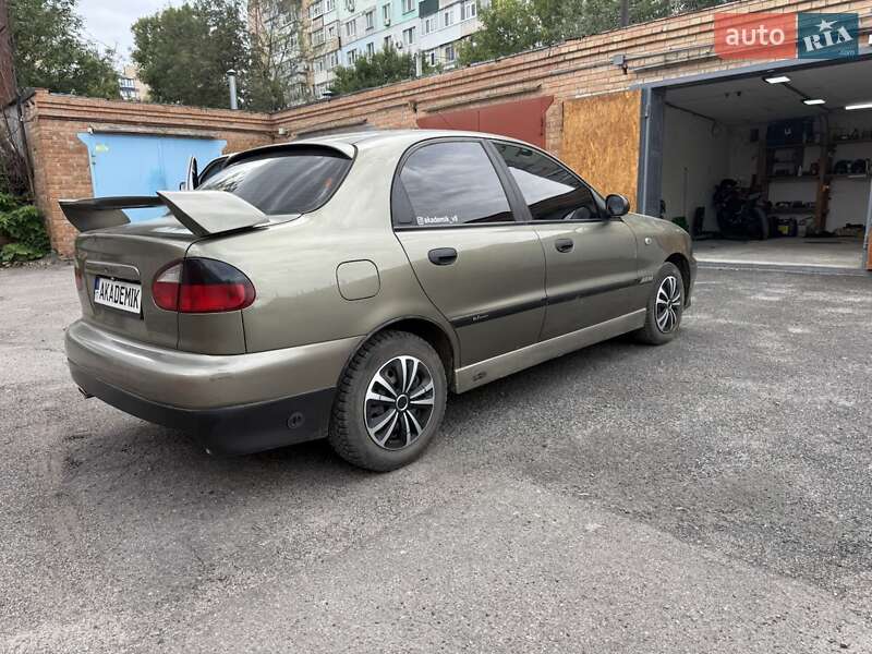 Седан Daewoo Lanos 2004 в Полтаве