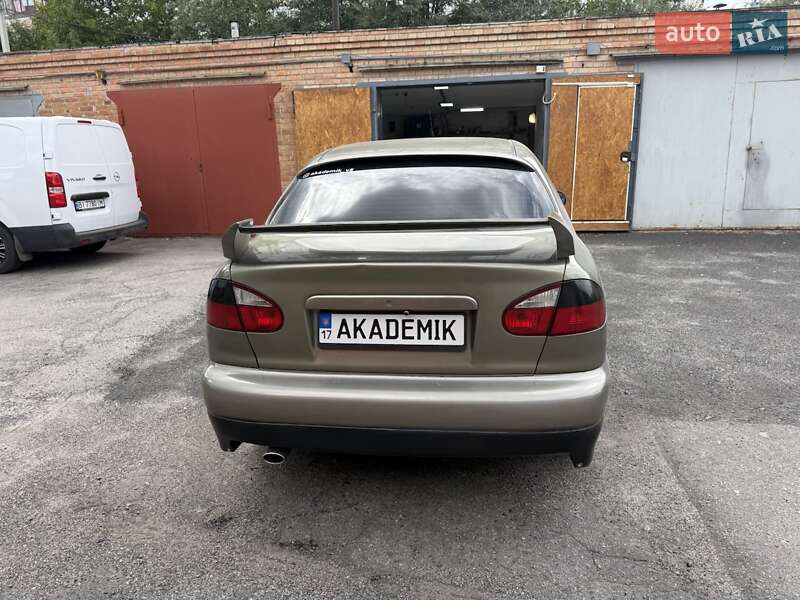 Седан Daewoo Lanos 2004 в Полтаве