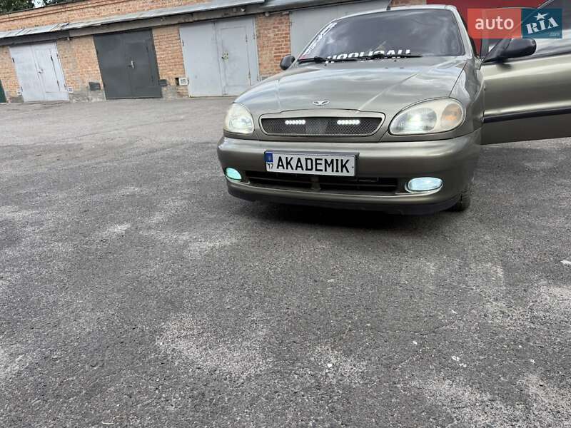 Седан Daewoo Lanos 2004 в Полтаве