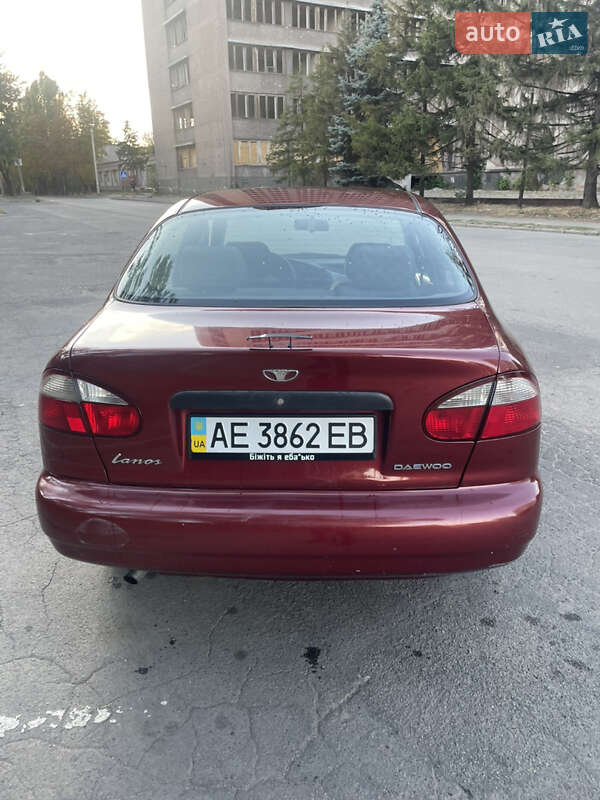 Седан Daewoo Lanos 2003 в Кривом Роге