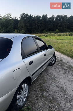 Седан Daewoo Lanos 2004 в 