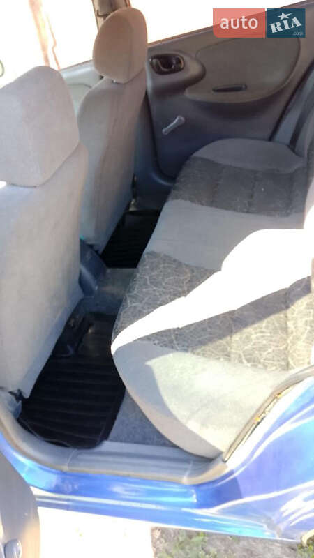 Седан Daewoo Lanos 2008 в Бурыни