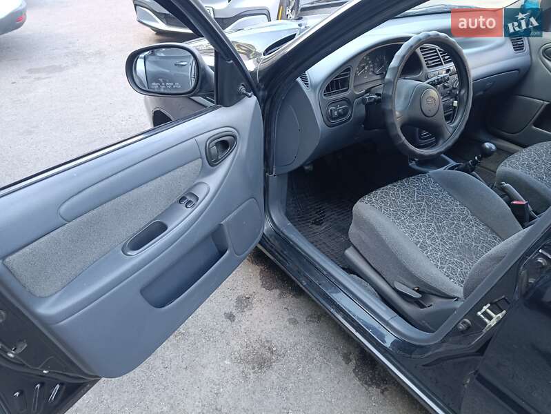 Седан Daewoo Lanos 2011 в Каменском