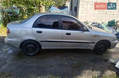 Седан Daewoo Lanos 2004 в Коростене
