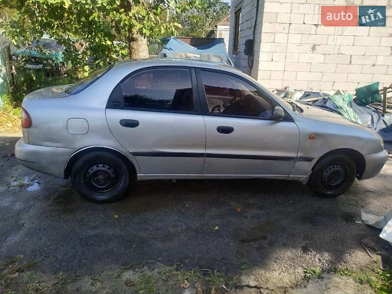 Седан Daewoo Lanos 2004 в 