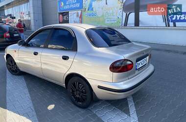 Седан Daewoo Lanos 2004 в Киеве