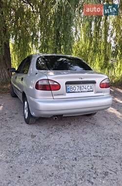 Седан Daewoo Lanos 2001 в 