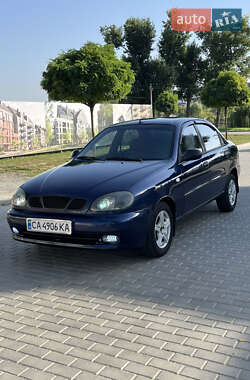 Седан Daewoo Lanos 2004 в Умані