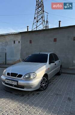 Седан Daewoo Lanos 2002 в Тернополі