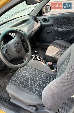 Седан Daewoo Lanos 2003 в 