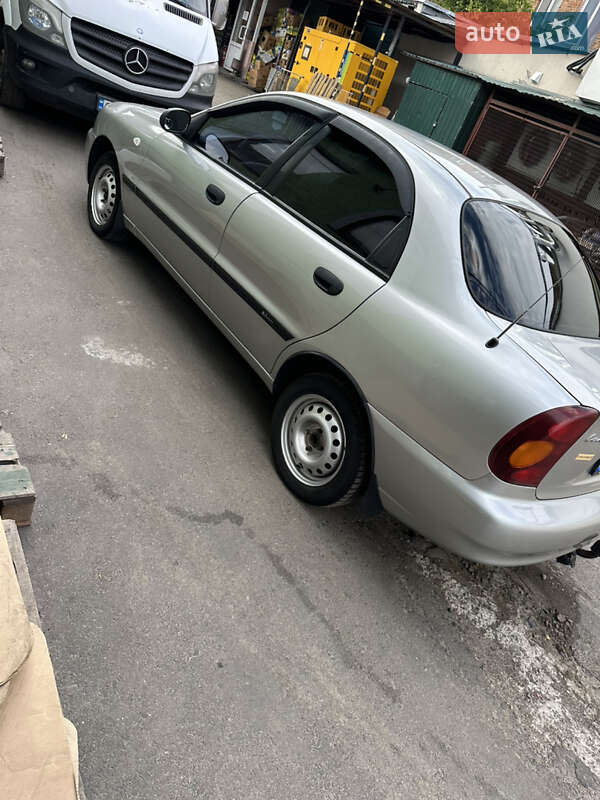 Седан Daewoo Lanos 2003 в Золотоноше