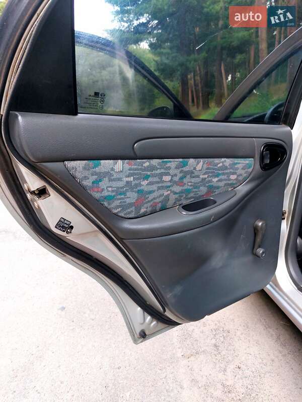 Седан Daewoo Lanos 2003 в Тростянце фото 25 Седан Daewoo Lanos 2003 в Тростянце