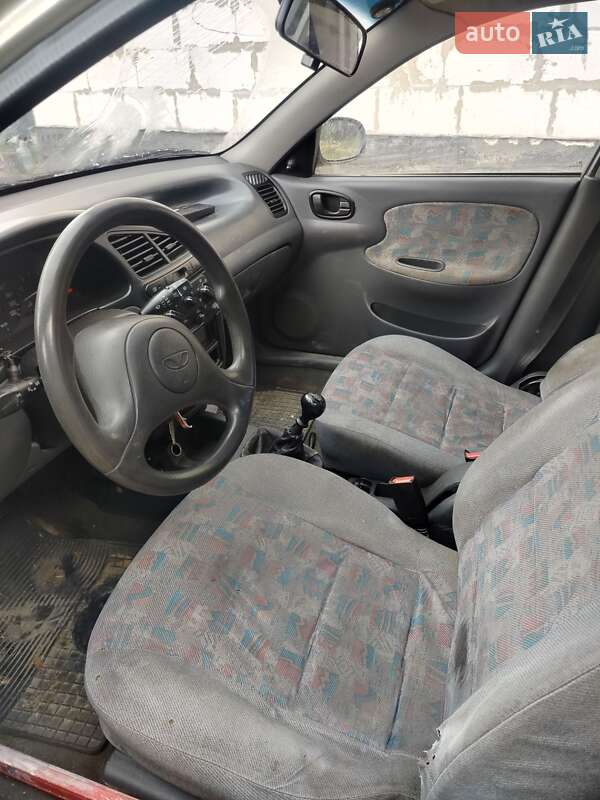 Седан Daewoo Lanos 2002 в Киеве фото 4 Седан Daewoo Lanos 2002 в Киеве