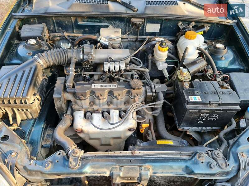 Седан Daewoo Lanos 2004 в Белгороде-Днестровском