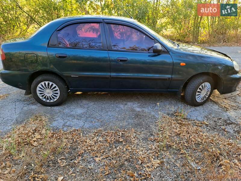 Седан Daewoo Lanos 2004 в Белгороде-Днестровском