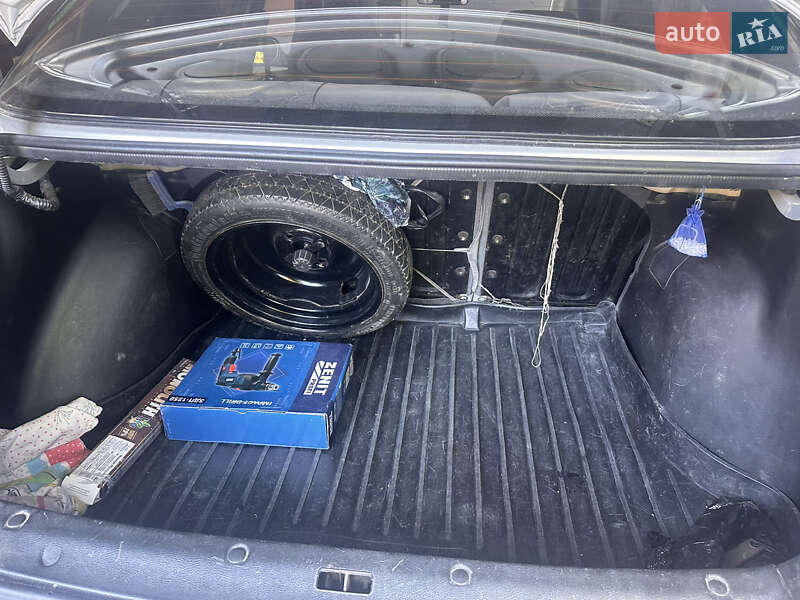 Седан Daewoo Lanos 2006 в Ровно