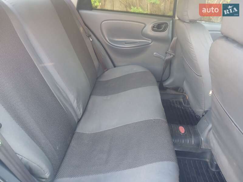 Седан Daewoo Lanos 2008 в Ободовке