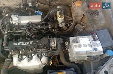 Седан Daewoo Lanos 2006 в Деражні