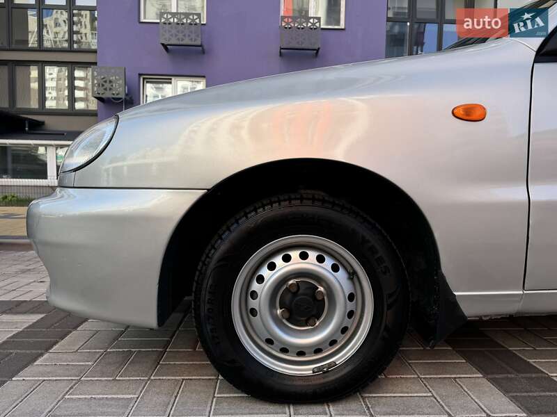 Седан Daewoo Lanos 2008 в Києві