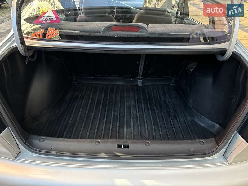 Седан Daewoo Lanos 2008 в Києві