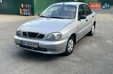 Седан Daewoo Lanos 2004 в Киеве