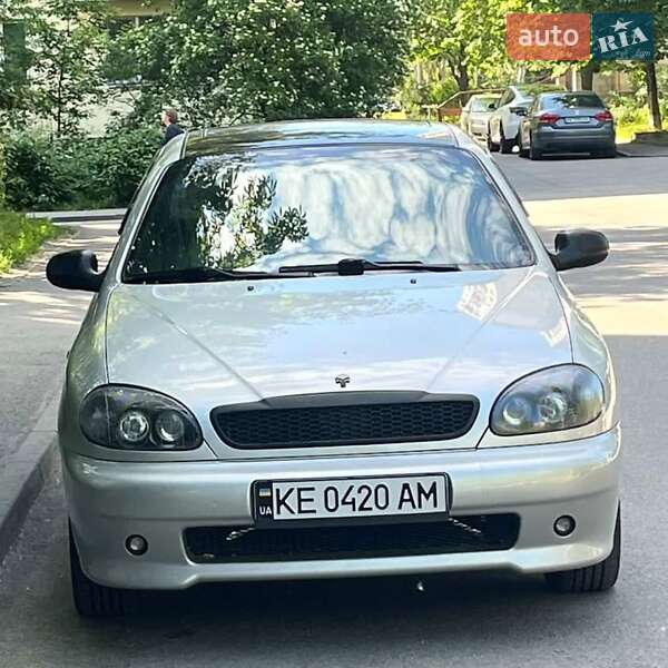 Седан Daewoo Lanos 2006 в Дніпрі