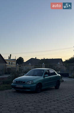 Седан Daewoo Lanos 1998 в 